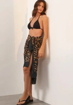 Camu Sarong