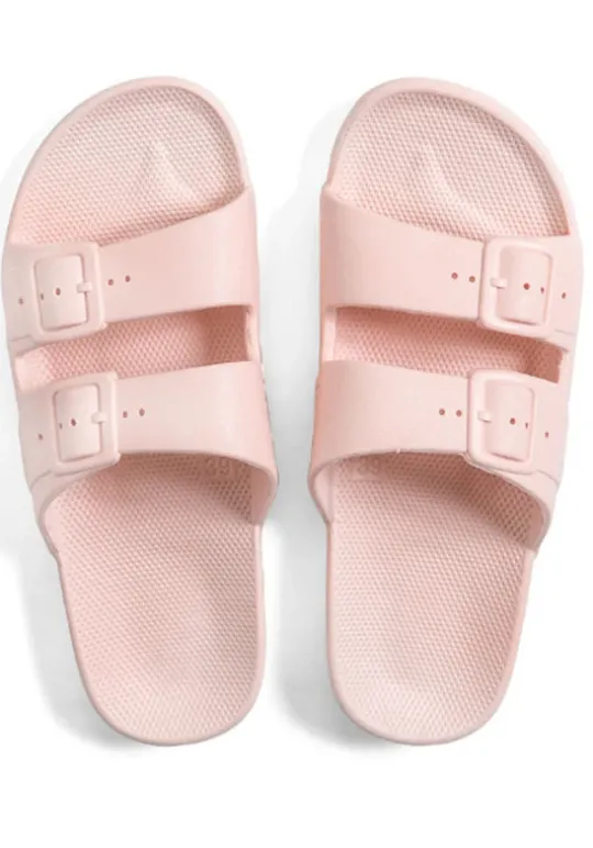 Peach Slides